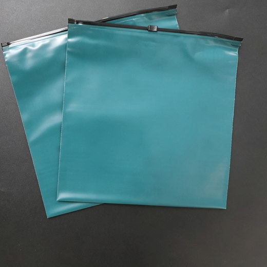 PE / CPE 拉链服装袋 · 产品展示